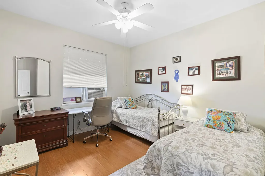 1264 Whiteheart Avenue Marco Island FL 34145