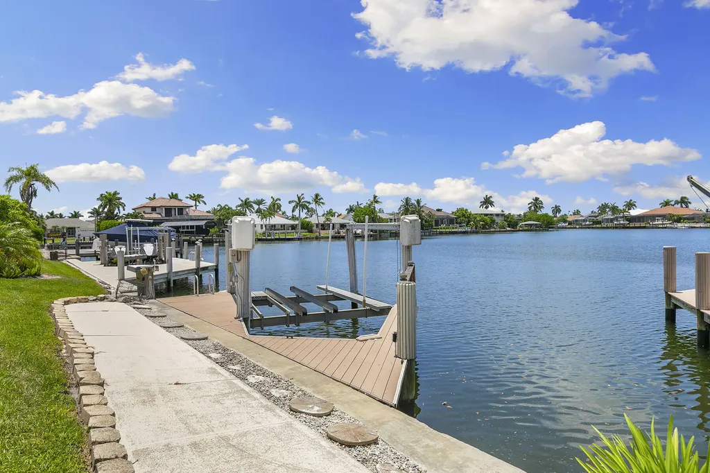 1264 Whiteheart Avenue Marco Island FL 34145