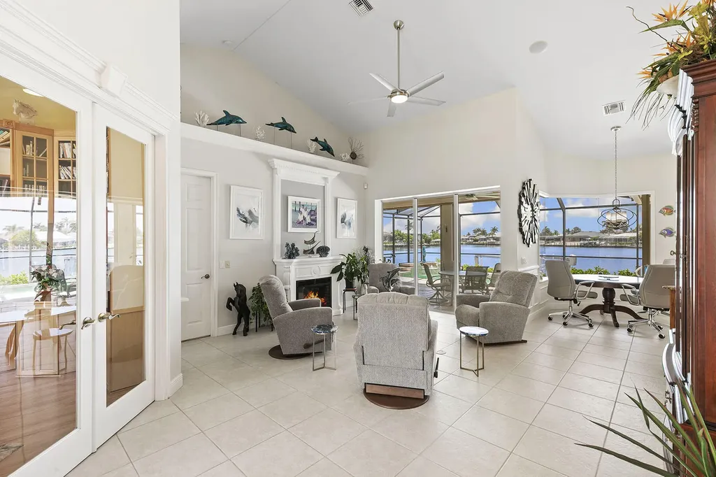 1264 Whiteheart Avenue Marco Island FL 34145