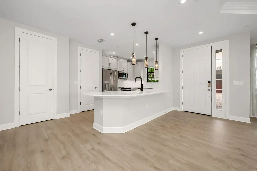 15252 Zeno Way Naples FL 34114