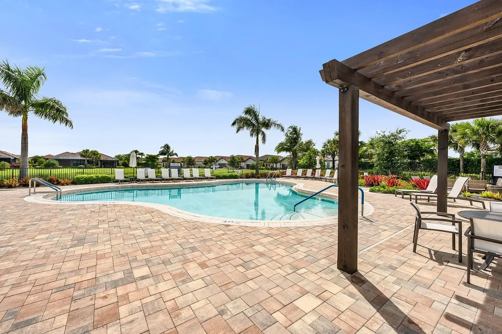 15252 Zeno Way Naples FL 34114
