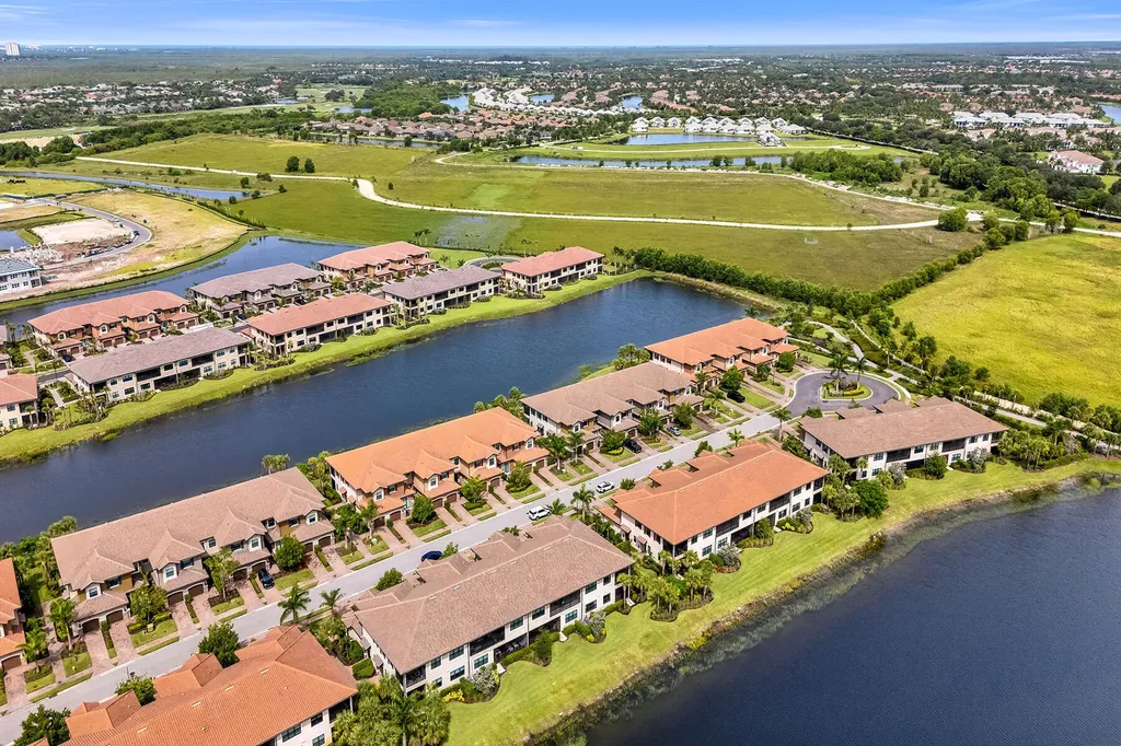 15252 Zeno Way Naples FL 34114