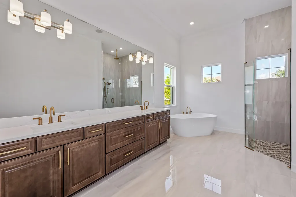 15436 Turin Drive Naples FL 34114