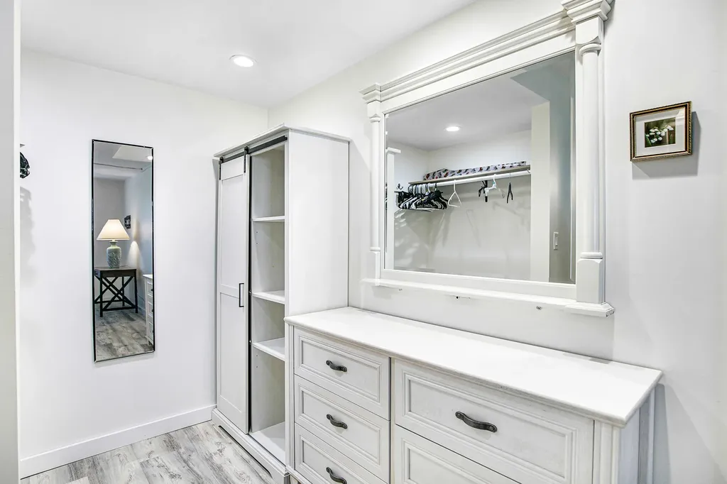 7025 New Post Road North Fort Myers FL 33917