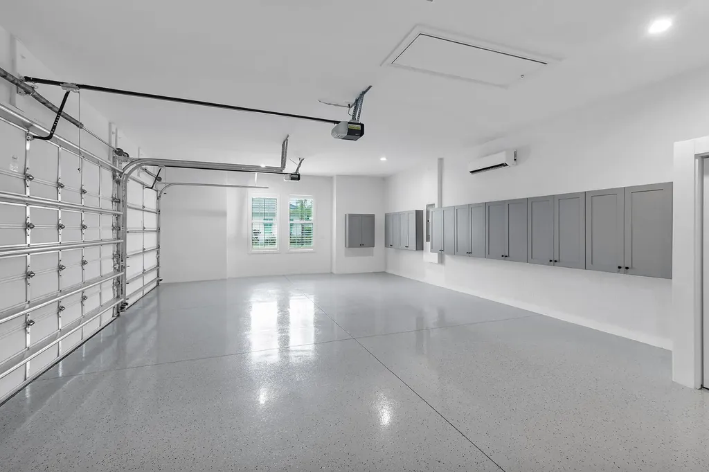 14224 Laguna Springs Lane Naples FL 34114