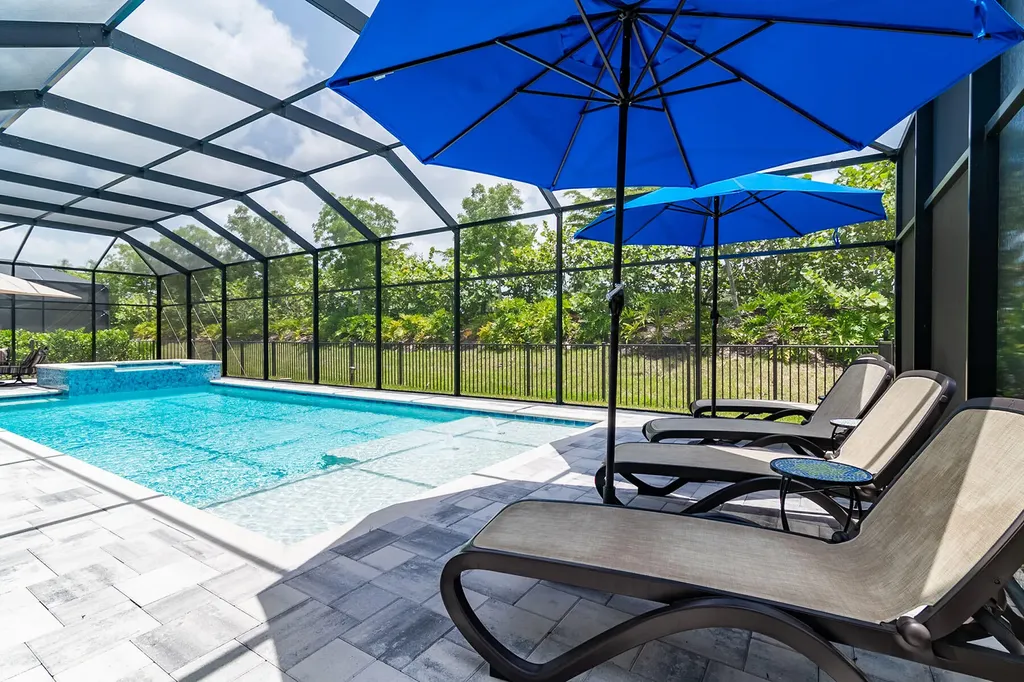 14224 Laguna Springs Lane Naples FL 34114