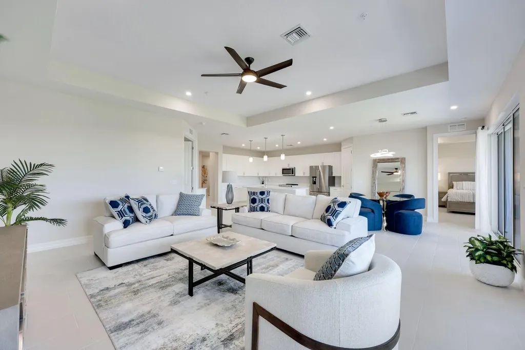 309 Indies Drive W Naples FL 34114