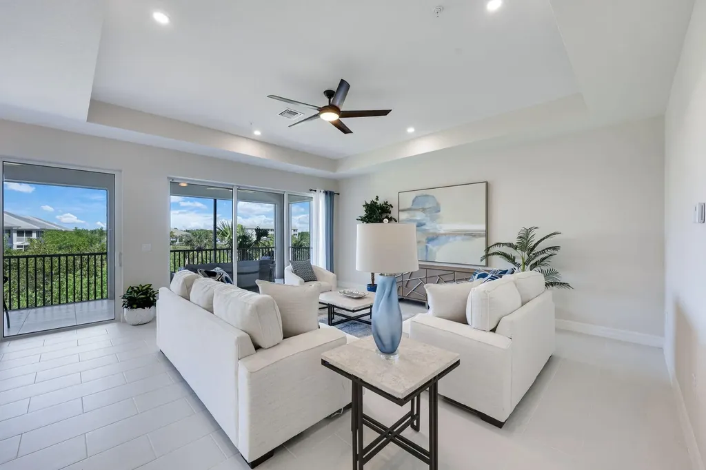 309 Indies Drive W Naples FL 34114