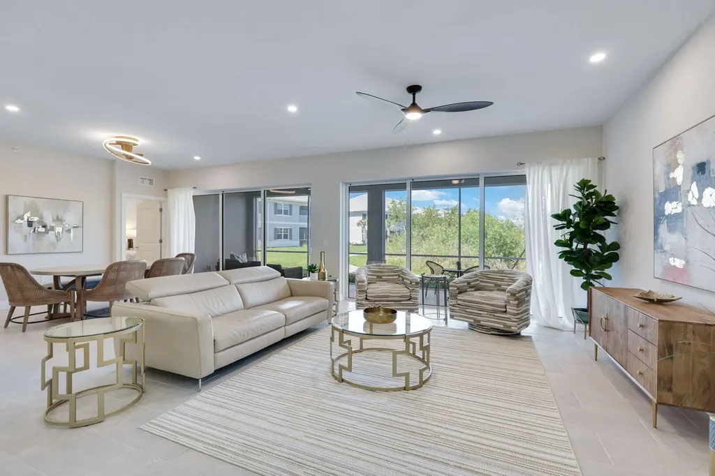 322 Indies Drive W Naples FL 34114