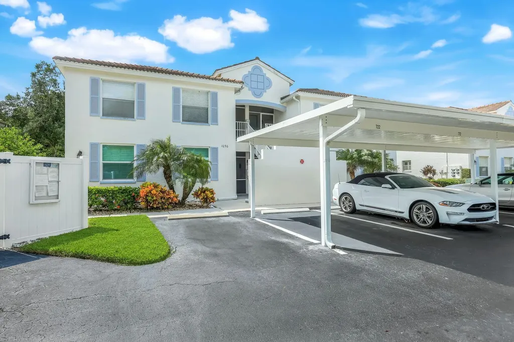 1036 Mainsail Drive Naples FL 34114