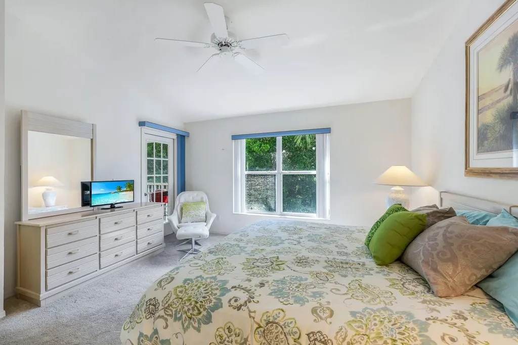 1036 Mainsail Drive Naples FL 34114