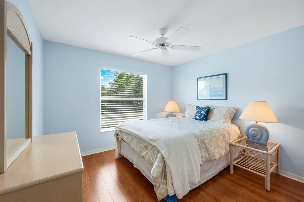 1036 Mainsail Drive Naples FL 34114