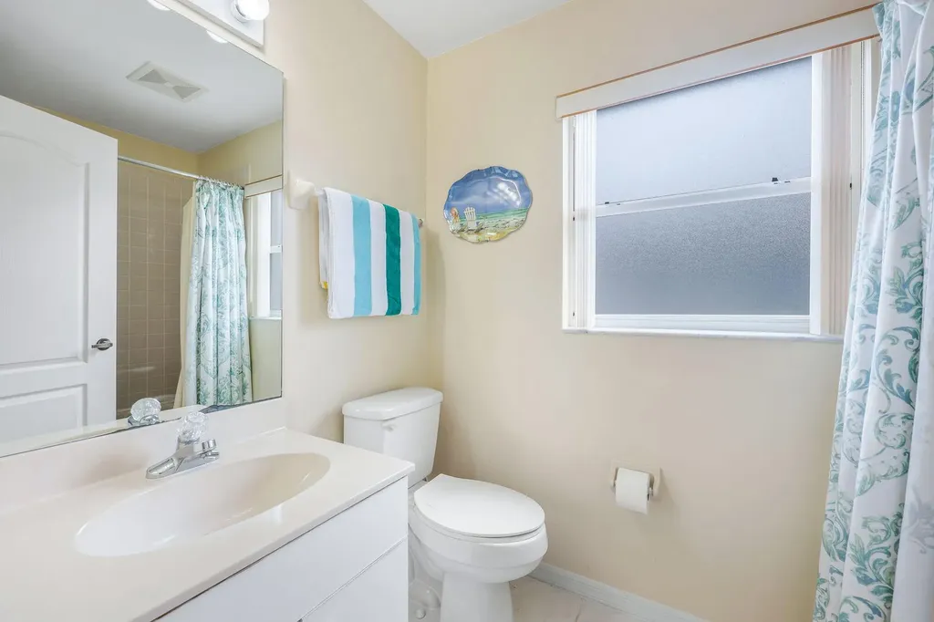 1036 Mainsail Drive Naples FL 34114