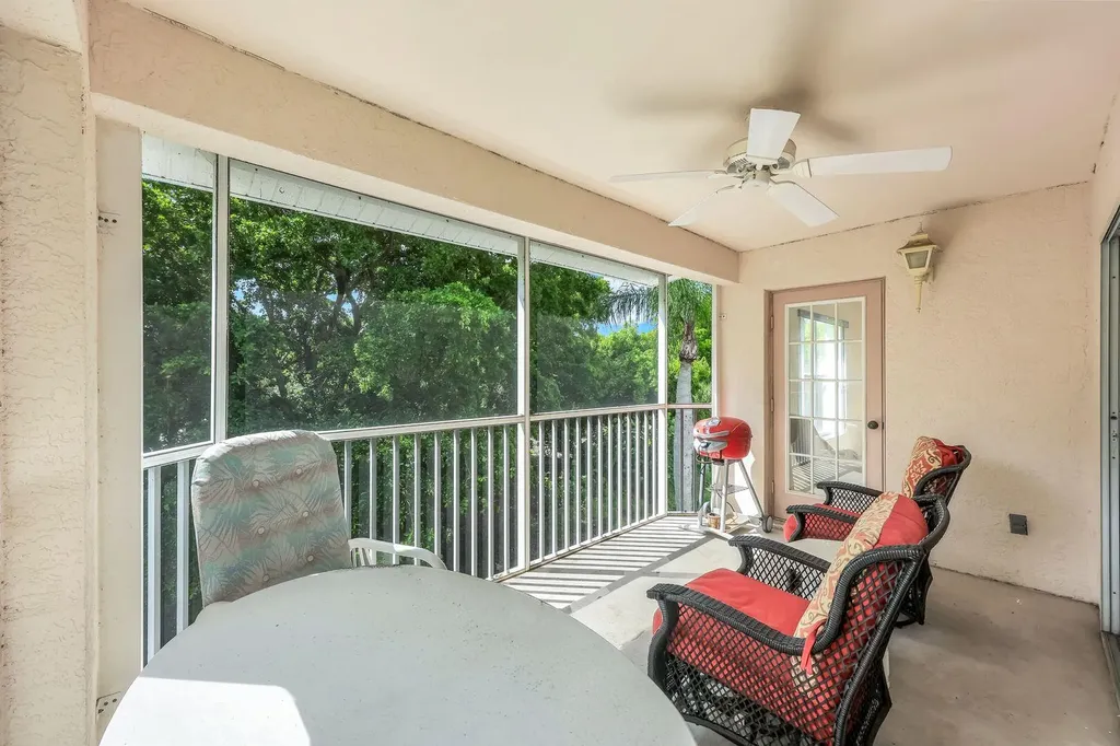 1036 Mainsail Drive Naples FL 34114