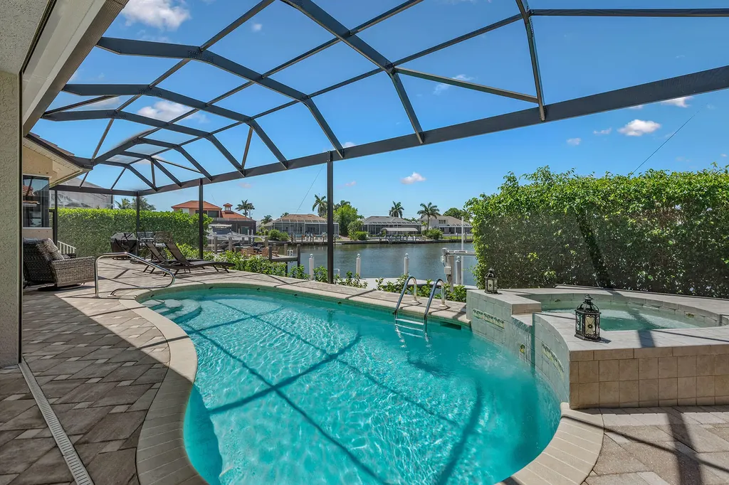 1824 N Bahama Avenue Marco Island FL 34145