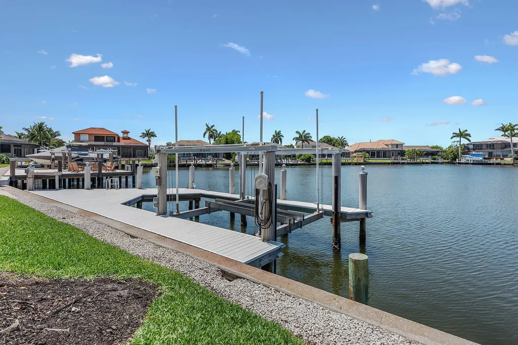 1824 N Bahama Avenue Marco Island FL 34145