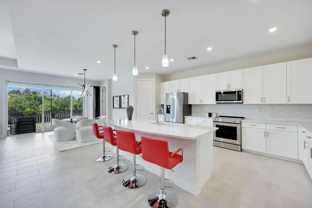 303 Indies Drive W Naples FL 34114