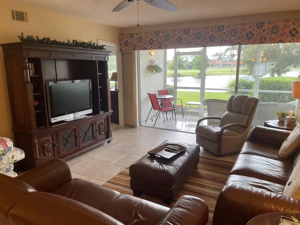 5970 Amherst Drive Naples FL 34112