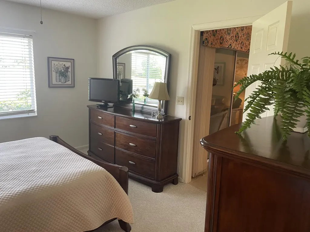 5970 Amherst Drive Naples FL 34112