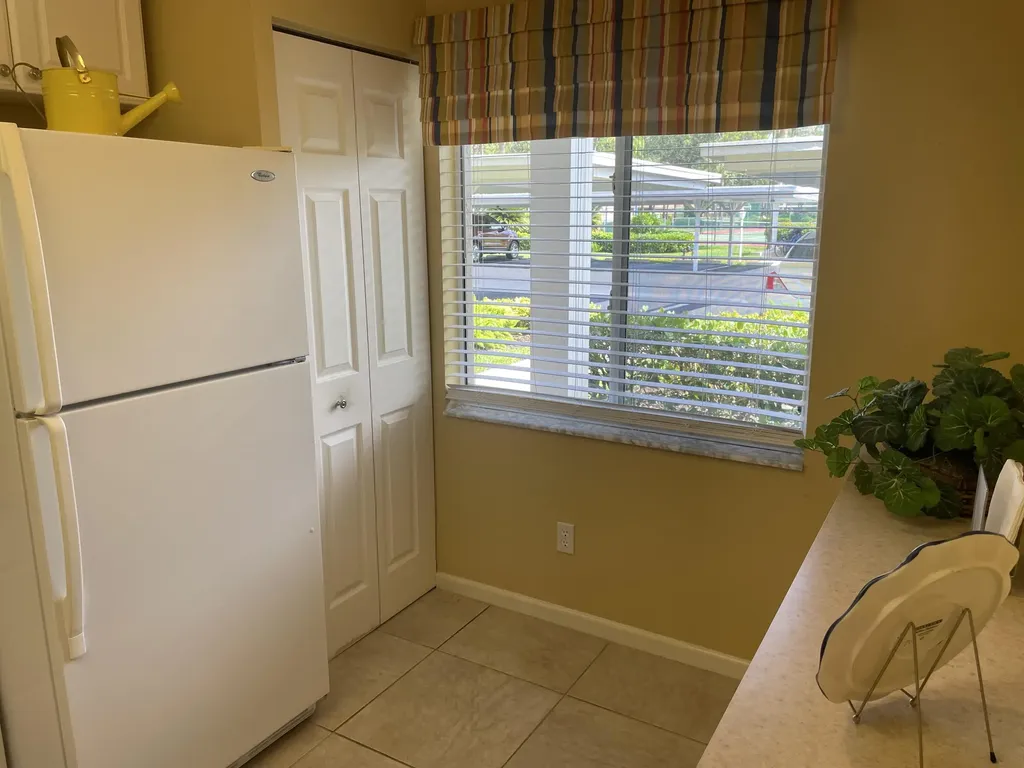 5970 Amherst Drive Naples FL 34112