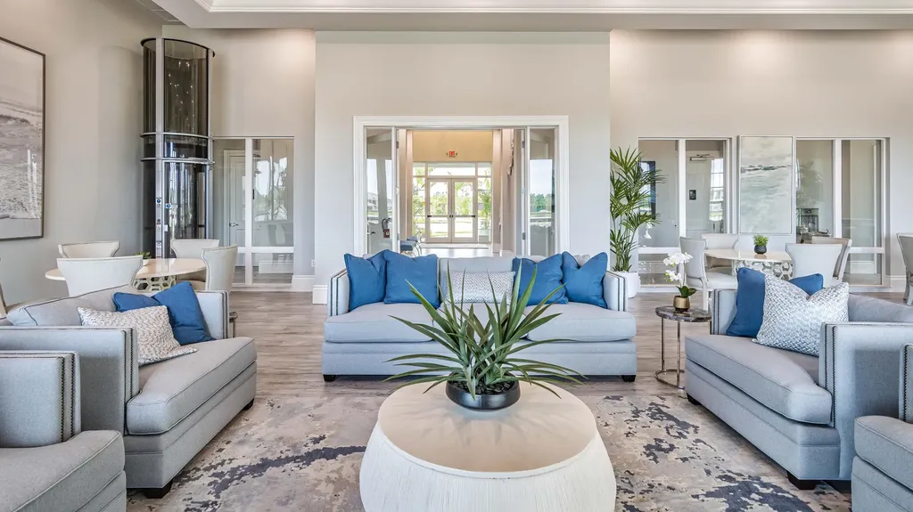 298 Indies Drive E Naples FL 34114