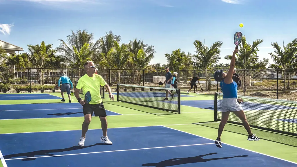 298 Indies Drive E Naples FL 34114