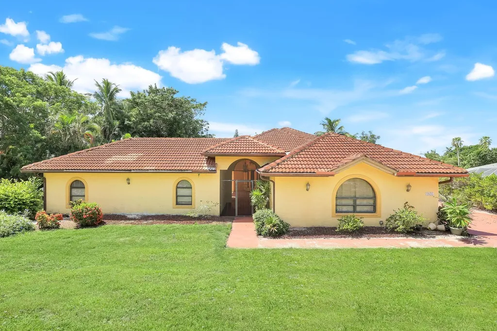 1841 Olds Court Marco Island FL 34145