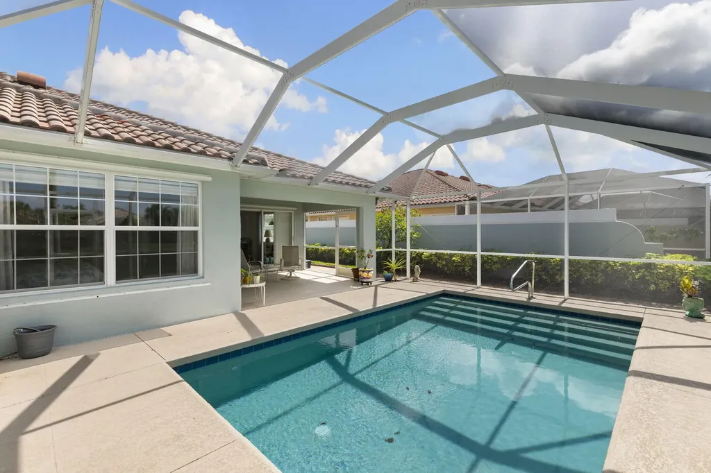 7528 Novara Court Naples FL 34114