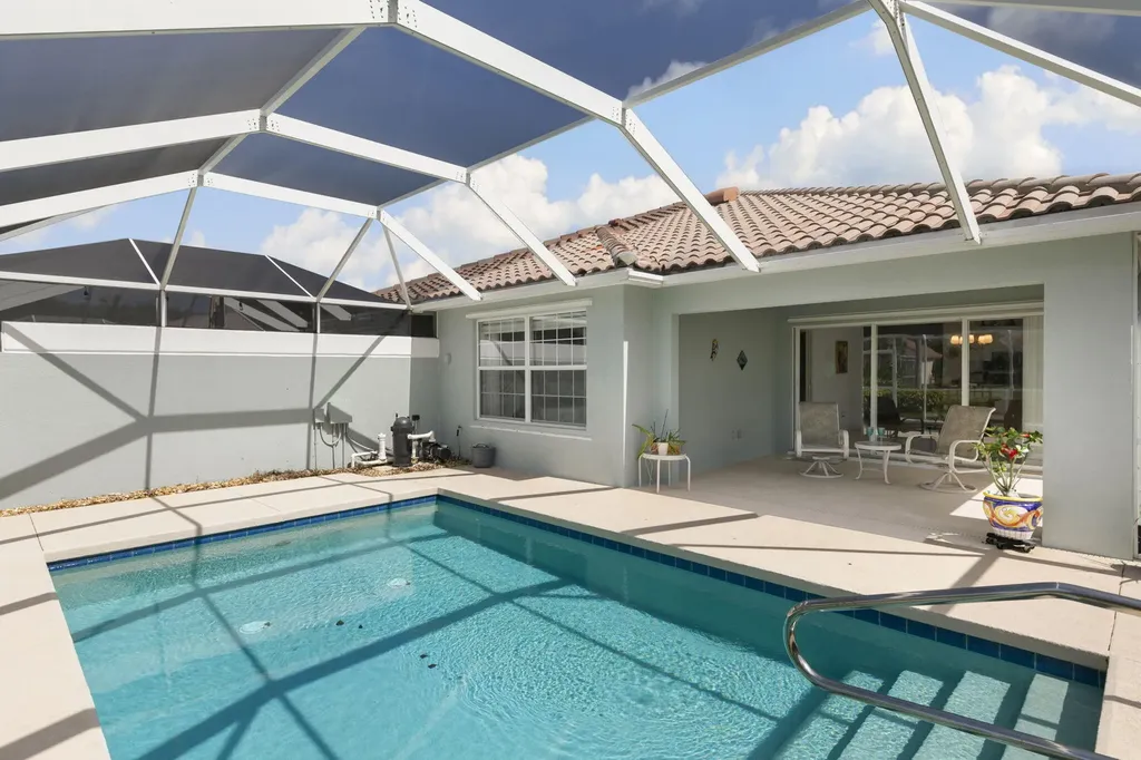 7528 Novara Court Naples FL 34114