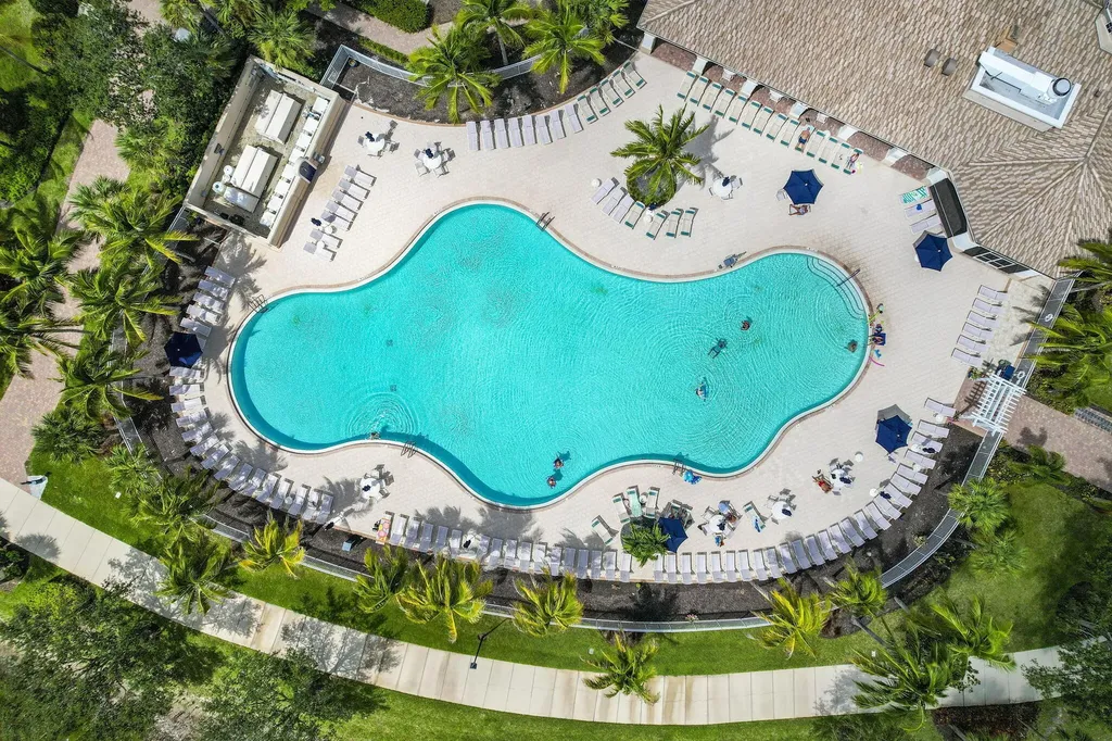 7528 Novara Court Naples FL 34114