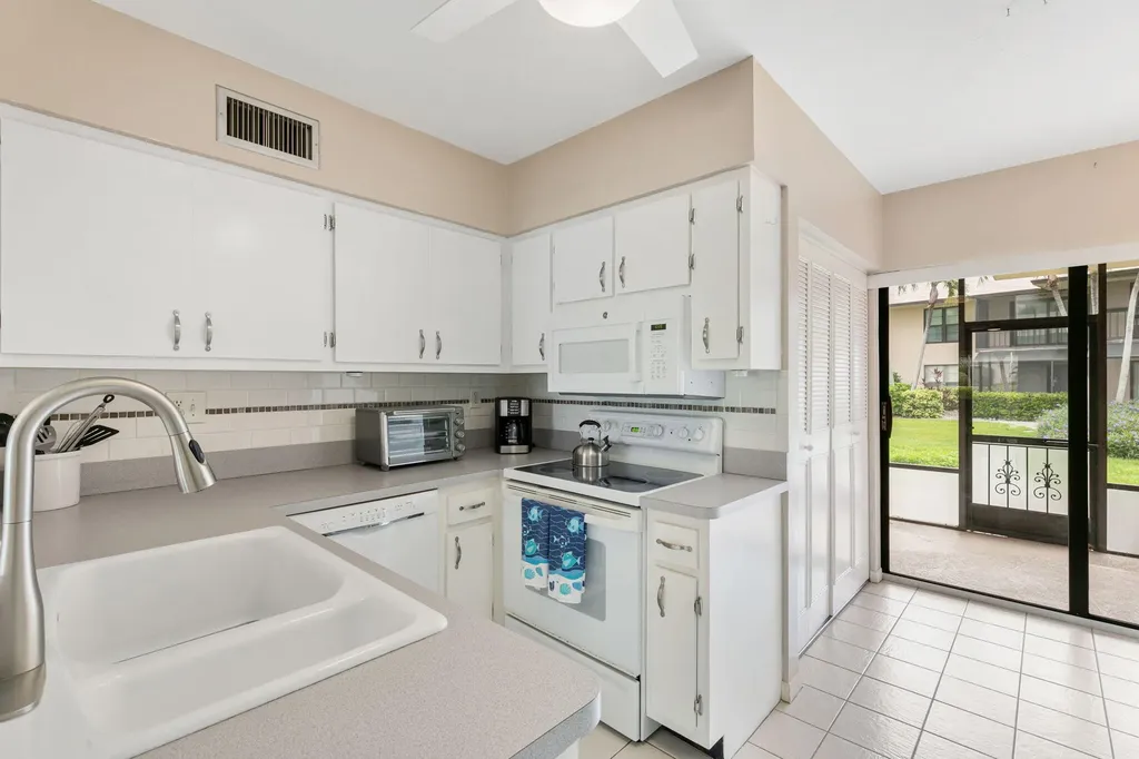 225 S Collier Marco Island FL 34145