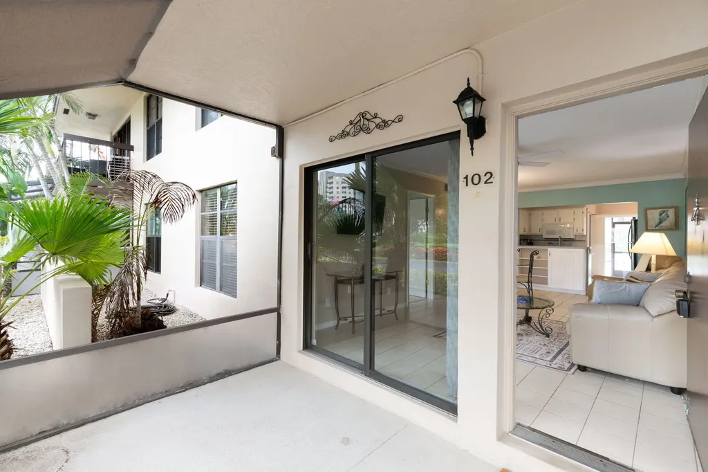 225 S Collier Marco Island FL 34145