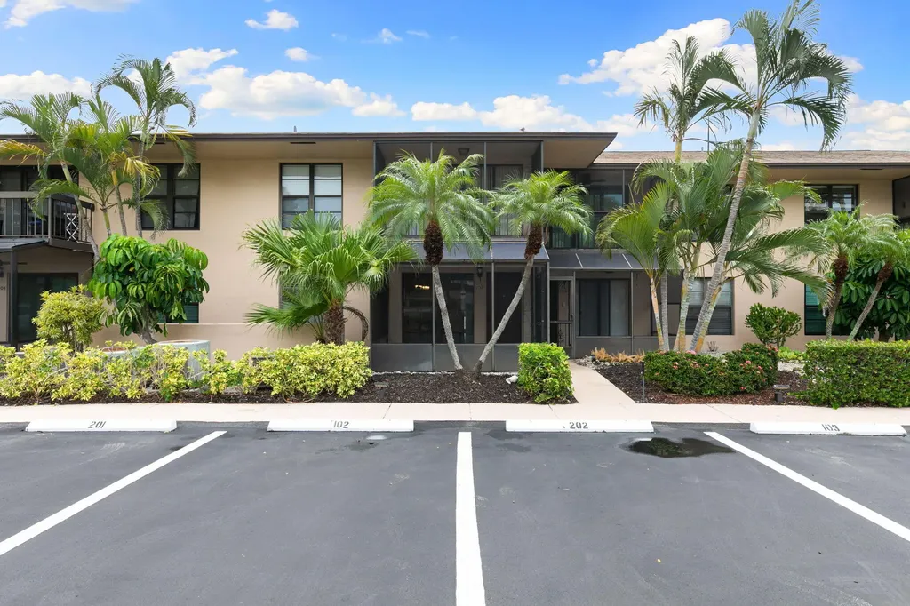 225 S Collier Marco Island FL 34145