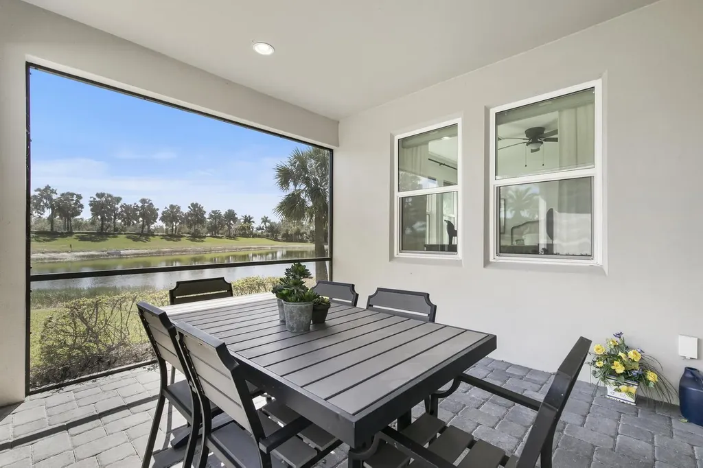 14166 Nautica Court Naples FL 34114