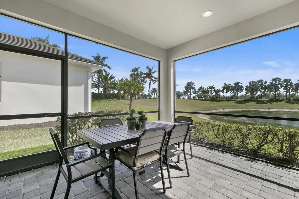 14166 Nautica Court Naples FL 34114