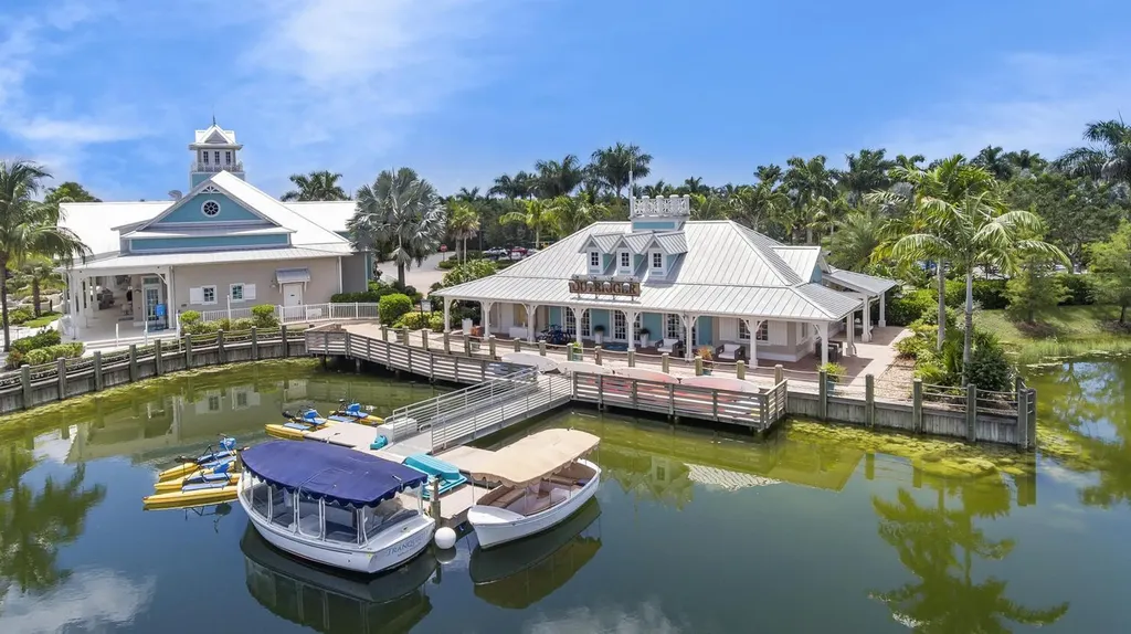 14166 Nautica Court Naples FL 34114