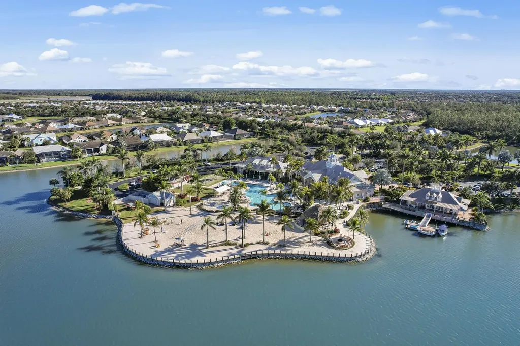 14166 Nautica Court Naples FL 34114