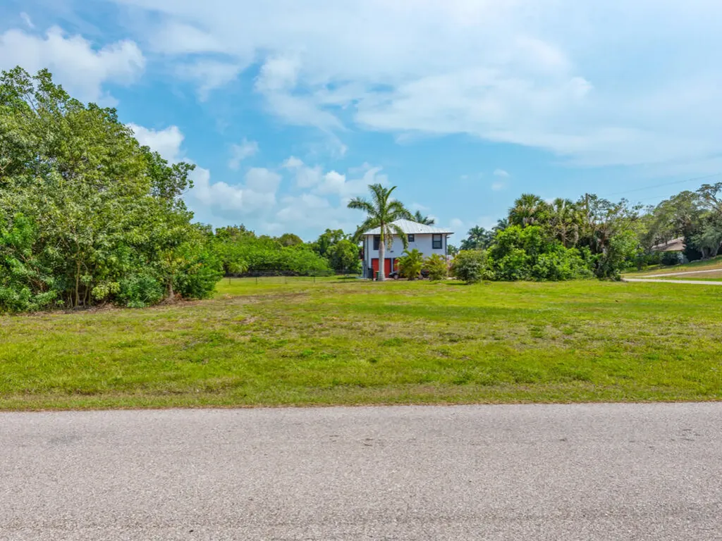 801 Scott Drive Marco Island FL 34145