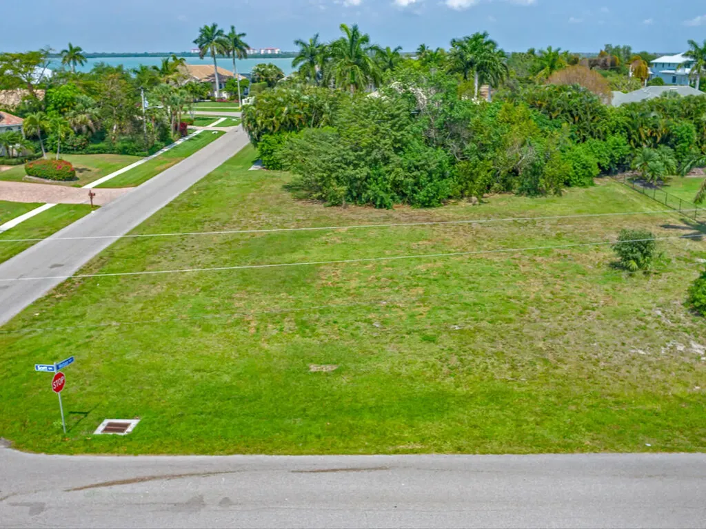 801 Scott Drive Marco Island FL 34145