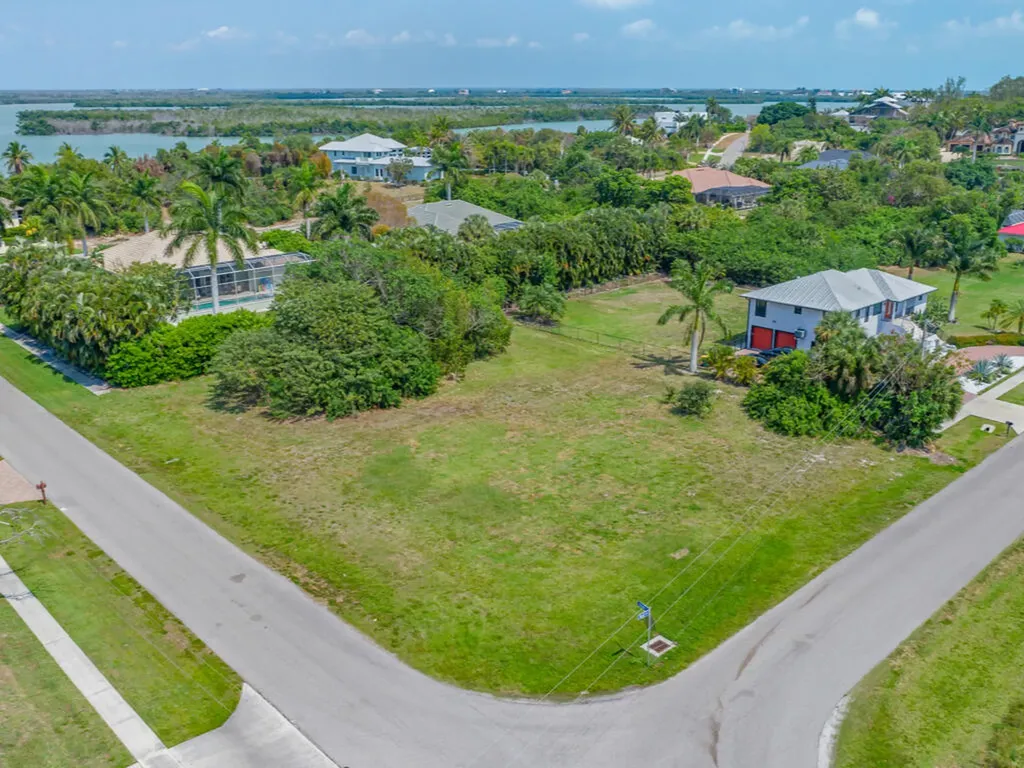 801 Scott Drive Marco Island FL 34145