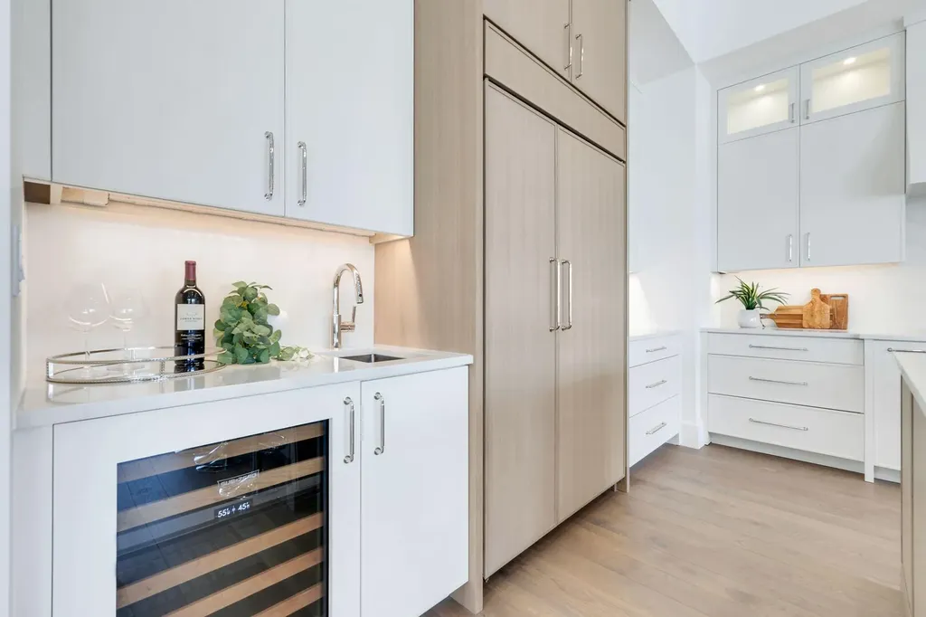 960 Iris Marco Island FL 34145