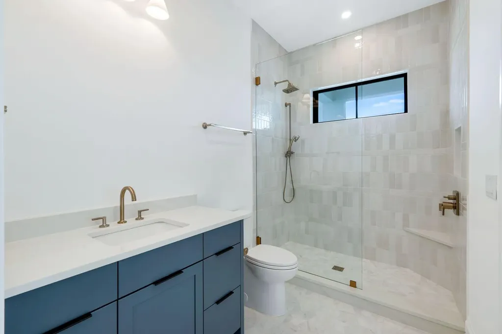 960 Iris Marco Island FL 34145