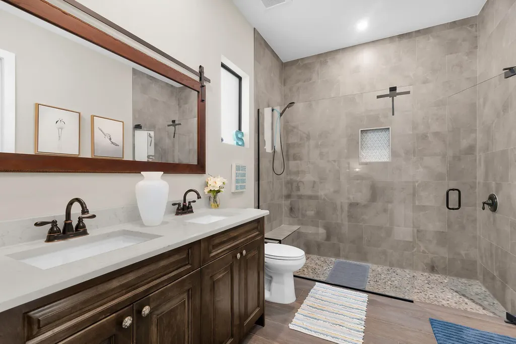 1517 Buccaneer Court Marco Island FL 34145