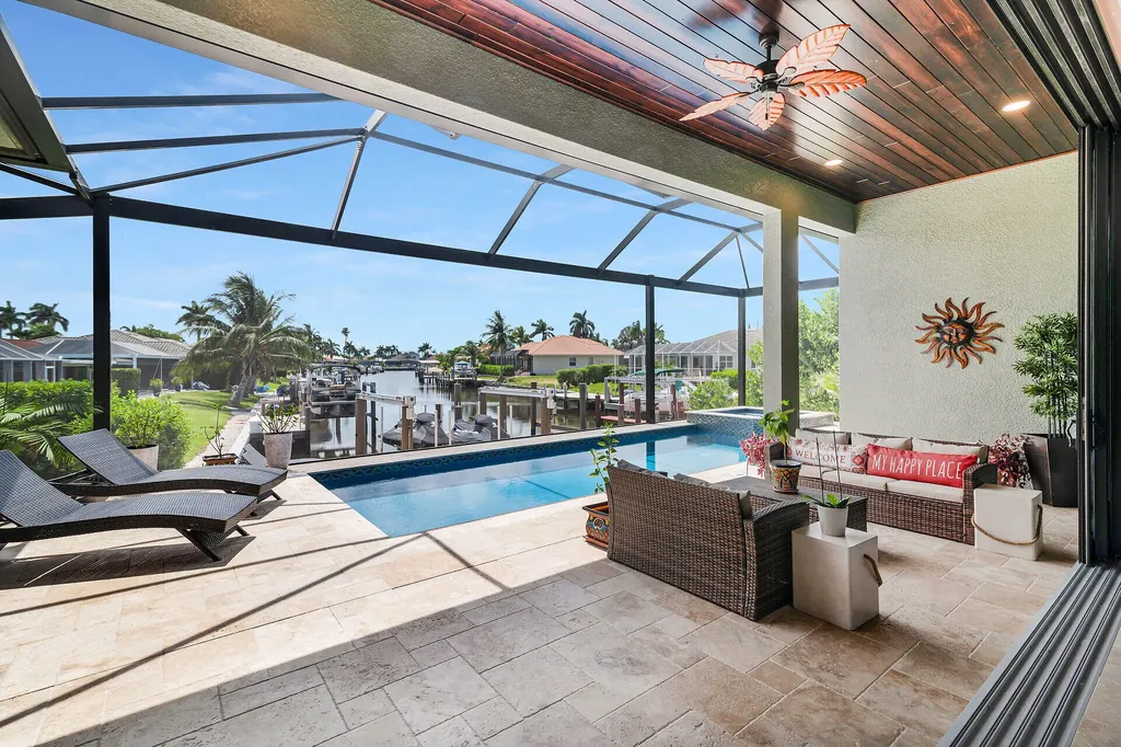 1517 Buccaneer Court Marco Island FL 34145