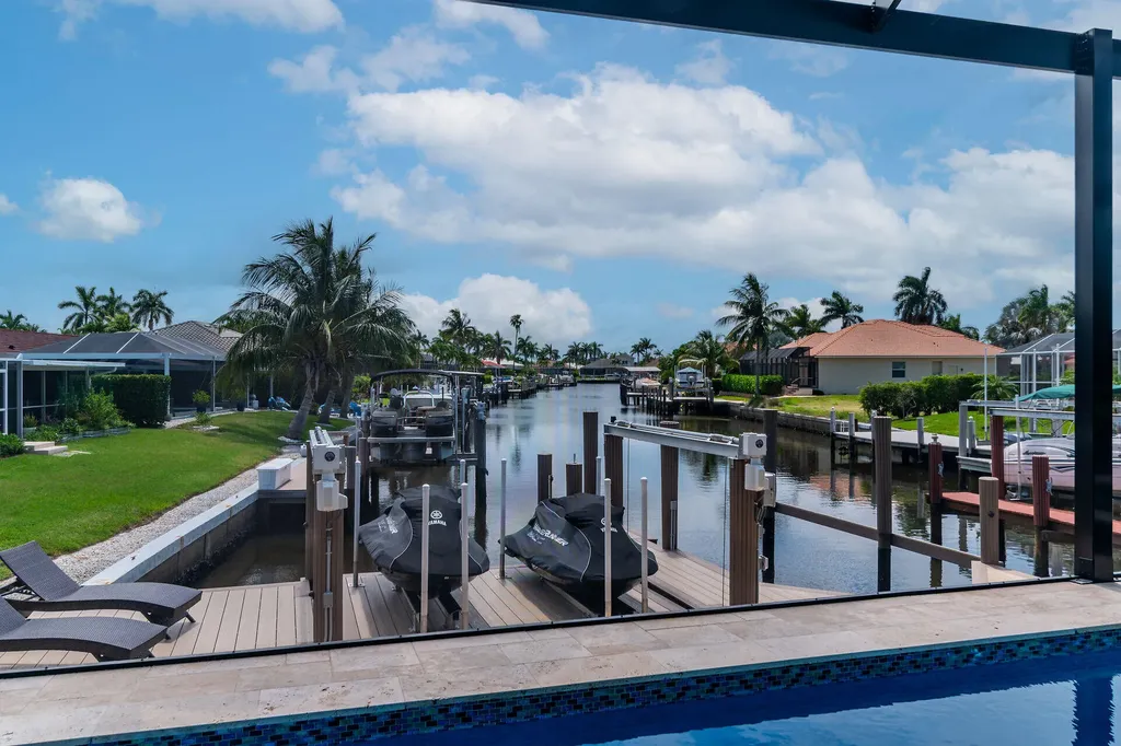 1517 Buccaneer Court Marco Island FL 34145