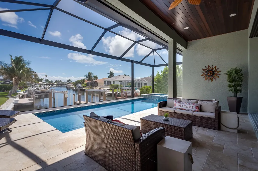 1517 Buccaneer Court Marco Island FL 34145