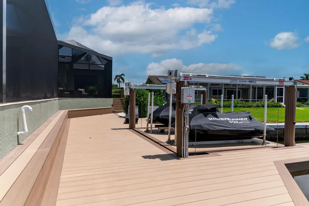 1517 Buccaneer Court Marco Island FL 34145