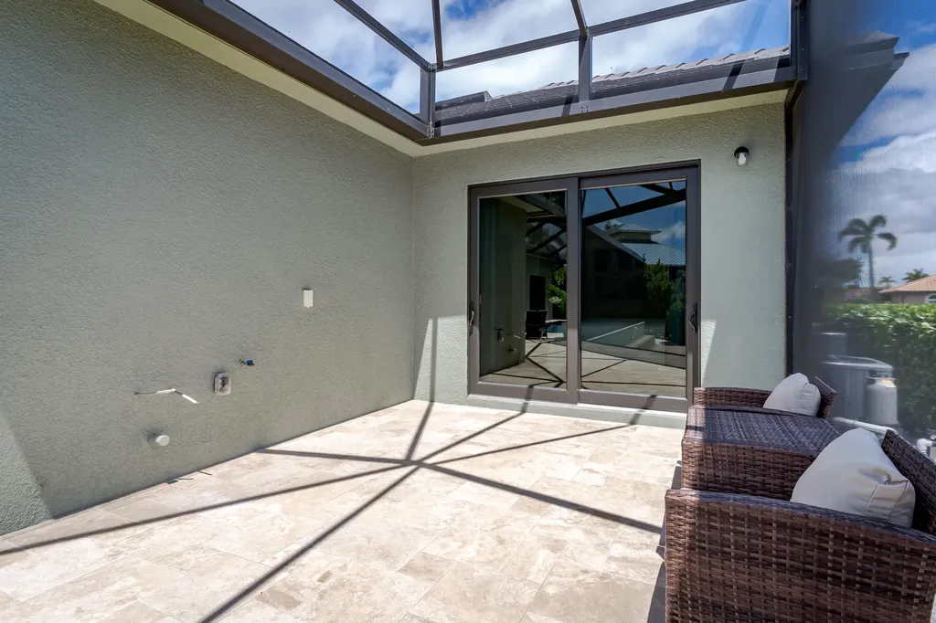 1517 Buccaneer Court Marco Island FL 34145