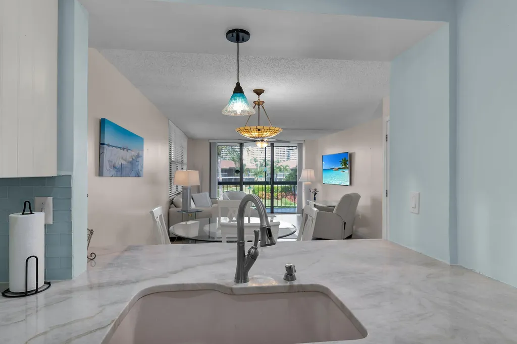651 Seaview Marco Island FL 34145