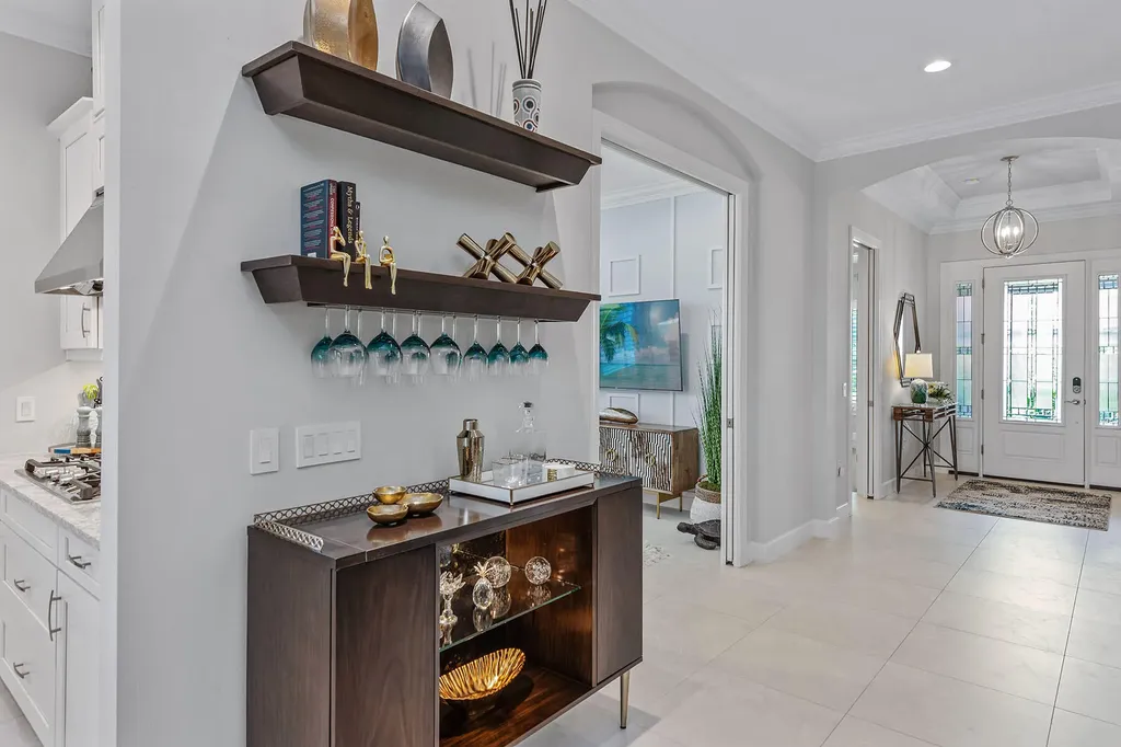 9596 Mussorie Court Naples FL 34114